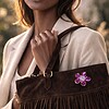 Fluweel & Fonkel, handgemaakte kristallen bloem broche