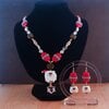 Kerstmagie & Fantasie, handgemaakte kerst uil ketting en oorbellen set