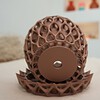 3D bloempot en opvangbak bruin/ naturel met bijzonder patroon
