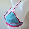 Gehaakt topje | Turquoise en knalroze