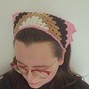 Gehaakte bandana | Crème, lichtbruin, zwart en roze
