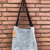 Gehaakte tas van Completely Hook’d, schoudertas, totebag lichtblauw