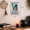 Grappig 3D geprint wandbordje “Drama Free Zone” – Kikker Witch – Duurzame wanddecoratie (10x14 cm)