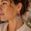 Botanish & Romantisch, folk oorbellen met enamel bladeren