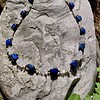 Female Power: ketting met lapis lazuli en maansteen