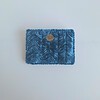 Geweven pasjeshouder | Petrol velvet look