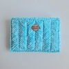 Geweven pasjeshouder | Turquoise velvet look