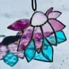 Handgemaakt | Glas-in-loodbloem | Roze-Paarse Zonvanger | Raamdecoratie | Tiffany-stijl ✨