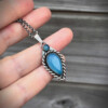 Handgemaakte zilveren hanger met Blauwe Chalcedoon ✨💙