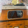 Handgeschilderd kunstwerk op kaart – On the Road – unieke roadtrip scene, ingelijst (33 x 43 cm)