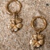 Hibiscus oorbellen goud