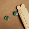 Oorbellen | faux agate green studs