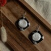 Oorbellen | Parelmoer Stone
