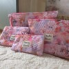 Pink Petal Pouch Gewatteerd Etui
