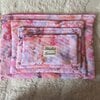 Pink Petal Pouch – Gewatteerde Etui