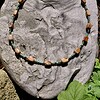 Sandy Beach: ketting met zandbruine jaspis en Afrikaanse turkoois