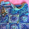 Tas/cross-over band Ocean Blue met schelpjes en Tashanger versiert