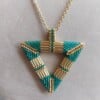 Triangel set van oorbellen en hanger