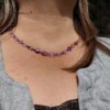 Violet Night: ketting met vierkante fluoriet en robijntjes