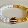 Armband met edelstenen, lavastenen en keramieke kraal | Calendula