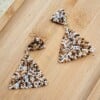 Confetti oorbellen handgemaakt in bruintinten