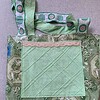 Groene Totebag van vintage stoffen en geborduurde molen