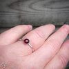 Handgemaakte gehamerde zilveren ring met roosgeslepen granaat ❤️✨