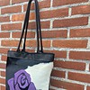 Leren totebag paarse roos