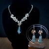 tijdloze romantiek & Koninklijke Allure, luxe sieradenset met dichroic glas lampwork kralen