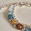 Zilveren armband edelstenen en jassaron | Aurora