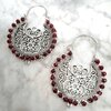 Boho oorhangers met robijn