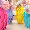 Cadeauset 5x elastieken bloemen in 3D vaas | rond- diverse kleuren)