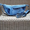 Denim slingbag / crossbodybag licht