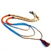 Halsketting met turquoise, oranje, beige rocailles. Handgemaakte ketting met kwastje, 3 rijen glaskralen en beige houten kralen, boho chic