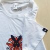 Hand bedrukt, wit katoen t-shirt, zwart konijn en rode bloem design, men's, extra large