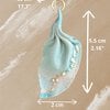 Handgemaakte licht turquoise hanger van klei - boho statement ketting - speciaal verjaardagsgeschenk vriendin