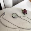 Handgemaakte ronde hangerketting met transparant glas en zilverkleurig koper