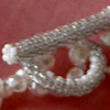 Handgemaakte statement ketting 'Poppy' Chalk en Pearl White met Swarovski kristallen en Miyuki kralen – Bruid & Gala