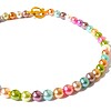 Trendy halsketting met pastelkleurige glasparels. Handgeregen ketting met glaskralen en goudkleurige kapittelsluiting, met of zonder hanger.