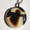 RVS ketting met uniek "Mocha Werveling" glas hanger