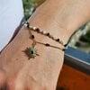 Luxe Dubbele Armband – 16K Goud Verguld RVS met Zwarte Steen & Zonhanger
