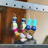 Oorbellen met meerdere kleurtjes en kraaltjes