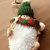 Groen kerstmeisje – handgemaakte kerstdecoratie