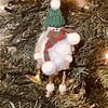 Groen kerstmeisje – handgemaakte kerstdecoratie