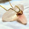 Ketting roze (mangano-) calciet