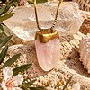 Ketting roze (mangano-) calciet