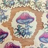 Paarse paddestoel draak sticker Transparant / Glanzend 7.4x8 cm