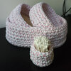 Set van 3 gestippelde gehaakte mandjes | Babykamer opbergset