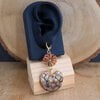 Ancient Treasures & Bohemian Soul, artistieke oorbellen met keramische hangers
