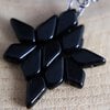Business Chic & Avondglamour, zwarte geometrische Art Deco oorbellen
